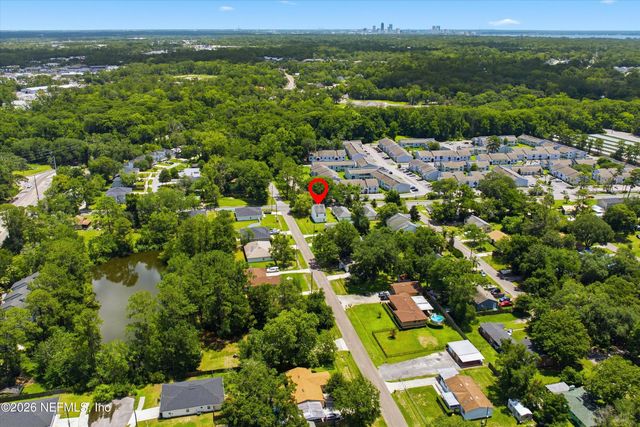 1376 MANOTAK Avenue, Jacksonville, FL 32210