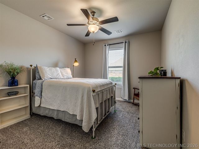 13040 E 137th Street N, Collinsville, OK 74021