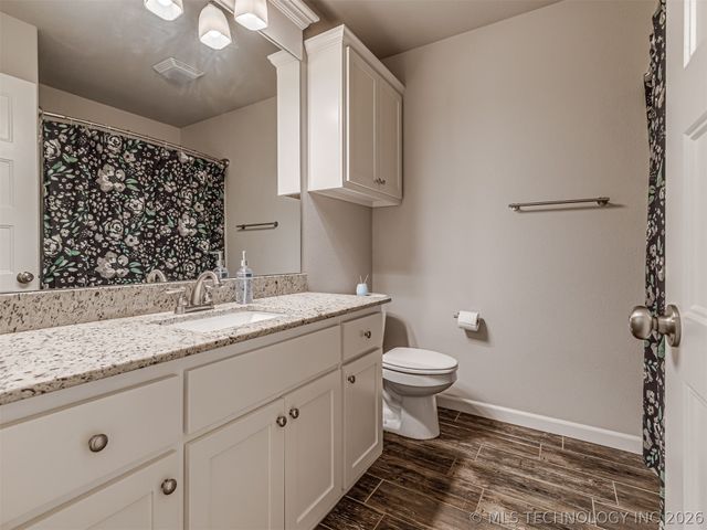13040 E 137th Street N, Collinsville, OK 74021