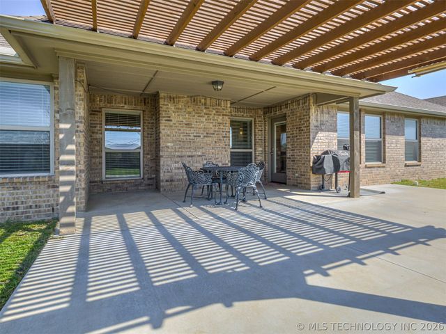 13040 E 137th Street N, Collinsville, OK 74021