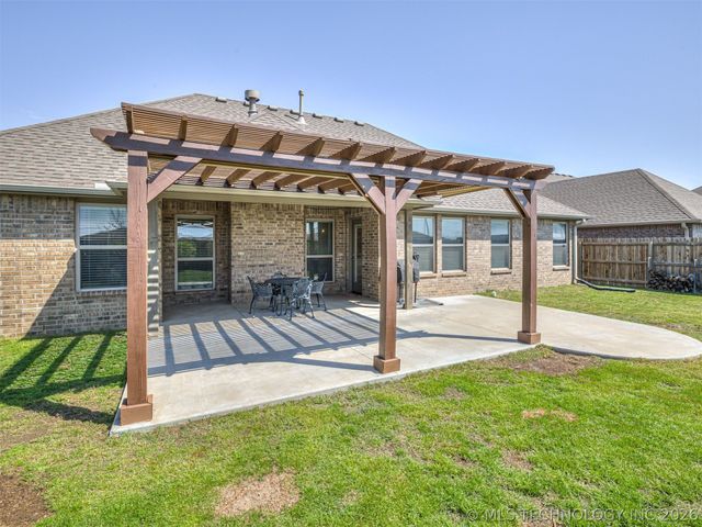 13040 E 137th Street N, Collinsville, OK 74021