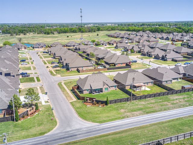 13040 E 137th Street N, Collinsville, OK 74021
