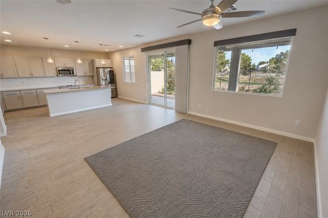 5119 East Long Leaf Court, Pahrump, NV 89061