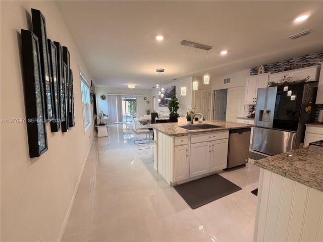 12422 SW Rimini Way, Port St. Lucie, FL 34987