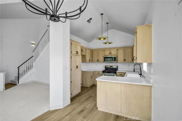 18108 Erik Court 588, Canyon Country, CA 91387