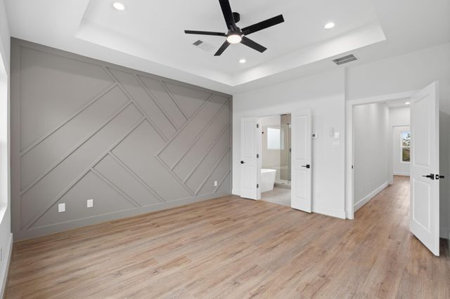 826 Curtin Street F, Houston, TX 77018