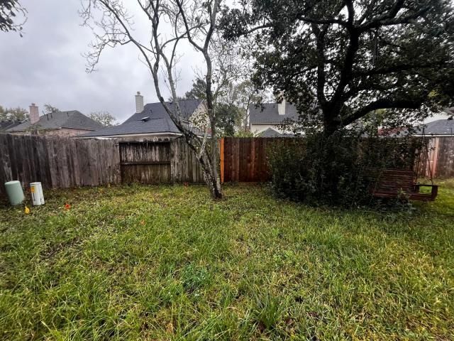 4311 Broadleaf Street, Houston, TX 77345