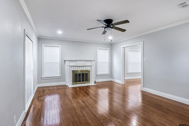 1211 W Cochran, Tyler, TX 75702