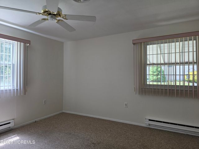 40 Birchwood Drive, Whiting, NJ 08759
