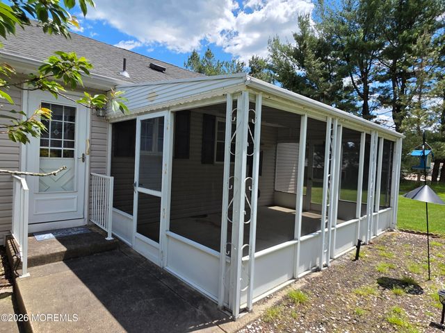 40 Birchwood Drive, Whiting, NJ 08759