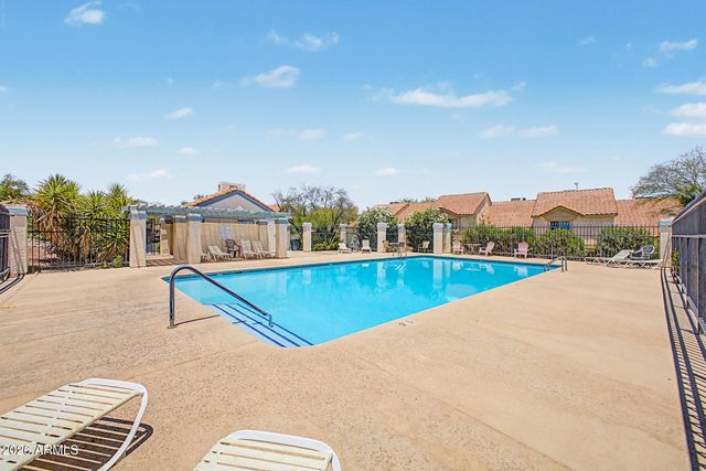 2612 W Ironcrest Drive, Tucson, AZ 85745