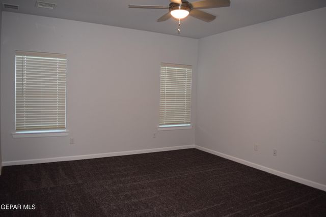 1103 Nickel Hill Avenue, Sunland Park, NM 88008