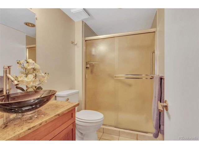 7877 E Mississippi Ave 301, Denver, CO 80247