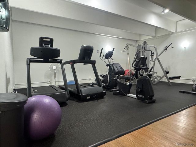 7877 E Mississippi Ave 301, Denver, CO 80247