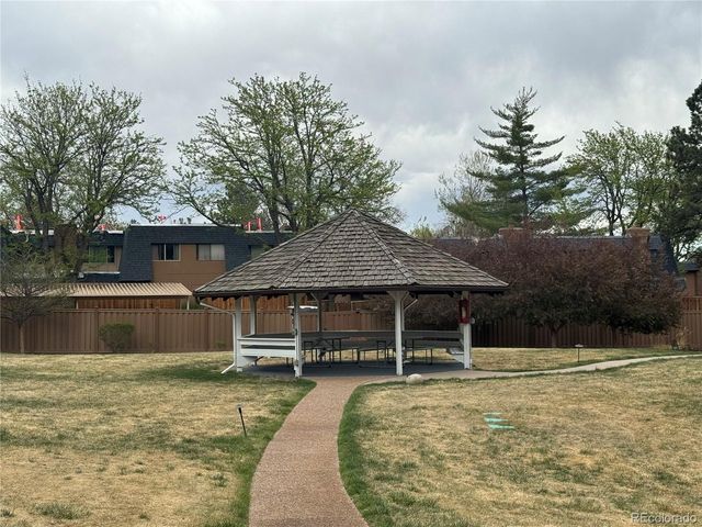 7877 E Mississippi Ave 301, Denver, CO 80247