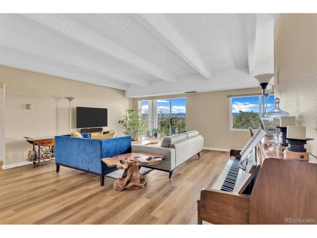 7877 E Mississippi Ave 301, Denver, CO 80247