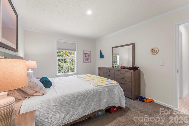 1940 Eastbrook Circle, Morganton, NC 28655