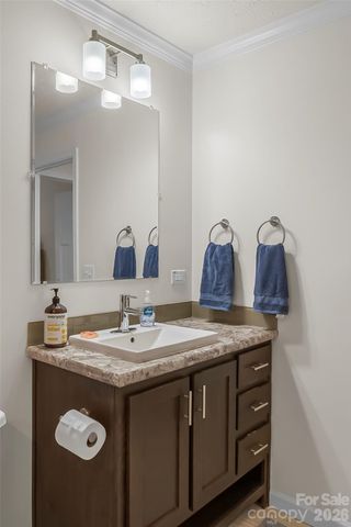 1940 Eastbrook Circle, Morganton, NC 28655