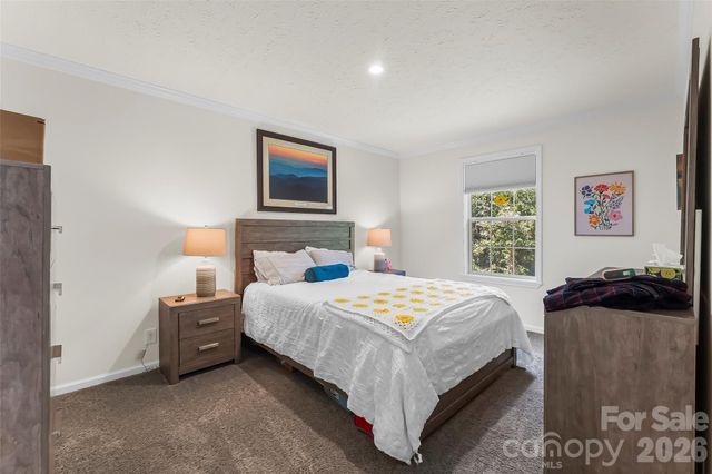 1940 Eastbrook Circle, Morganton, NC 28655