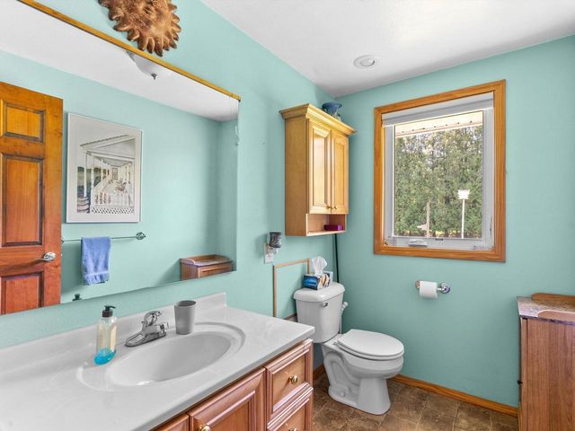 3815 W Twin LANE, Two Rivers, WI 54241