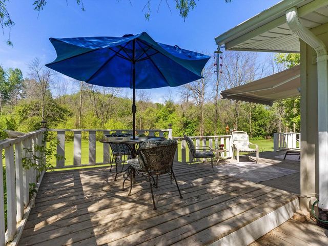 3815 W Twin LANE, Two Rivers, WI 54241