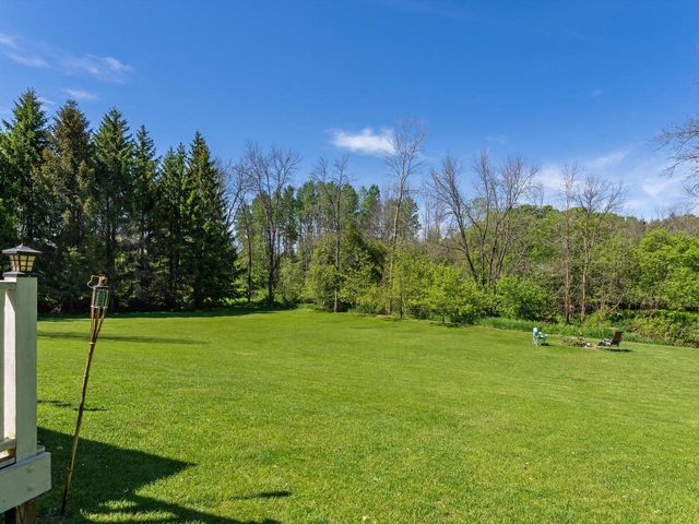 3815 W Twin LANE, Two Rivers, WI 54241