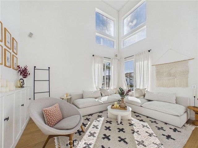 1201 Delaware Street, Huntington Beach, CA 92648