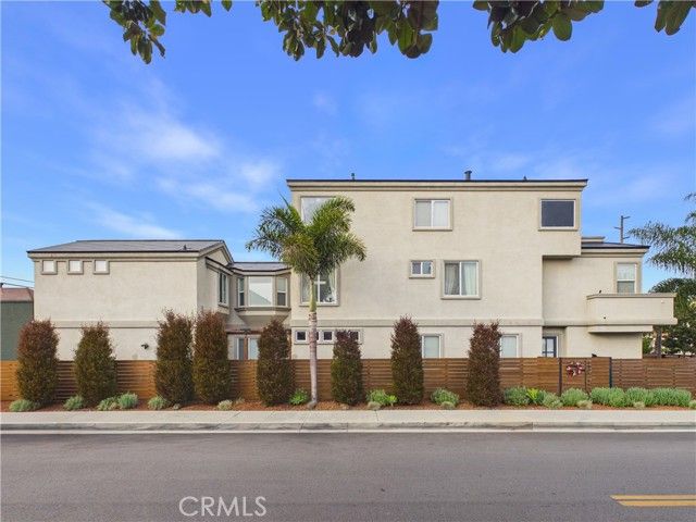 1201 Delaware Street, Huntington Beach, CA 92648