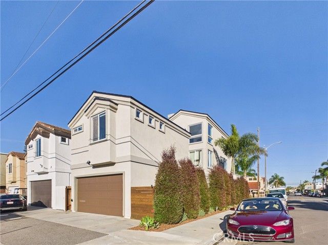 1201 Delaware Street, Huntington Beach, CA 92648