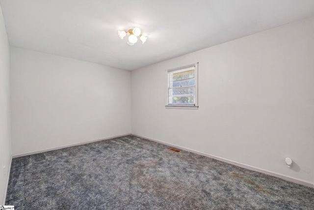 112 Michael Drive, Piedmont, SC 29673