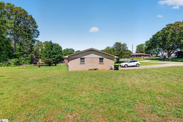 112 Michael Drive, Piedmont, SC 29673