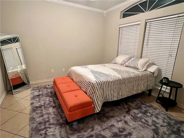 3205 Turkey Springs Dr, Corpus Christi, TX 78414