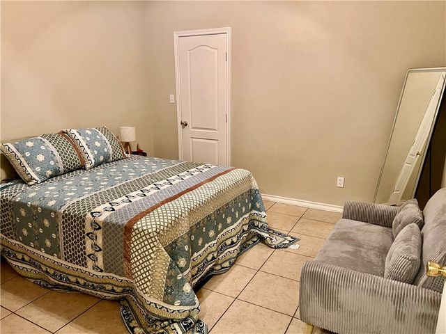 3205 Turkey Springs Dr, Corpus Christi, TX 78414