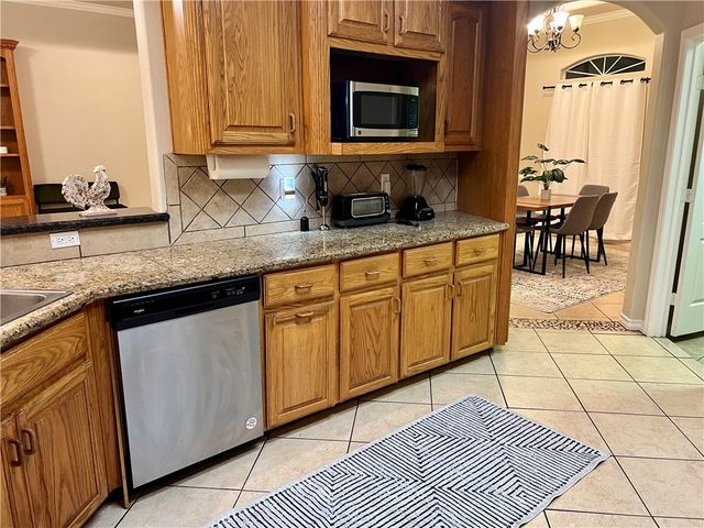 3205 Turkey Springs Dr, Corpus Christi, TX 78414