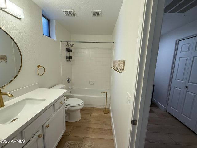 20100 N 78TH Place 1003, Scottsdale, AZ 85255