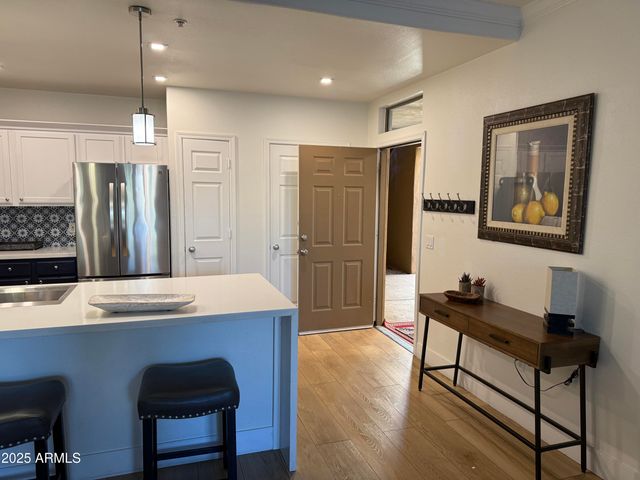 20100 N 78TH Place 1003, Scottsdale, AZ 85255