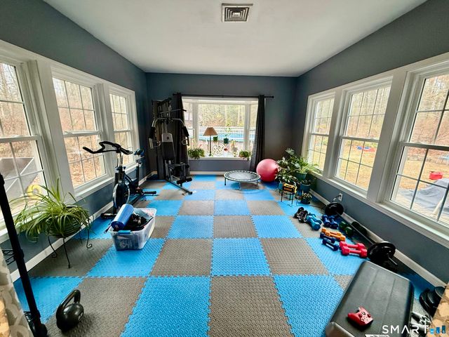 436 Providence Pike, Putnam, CT 06260