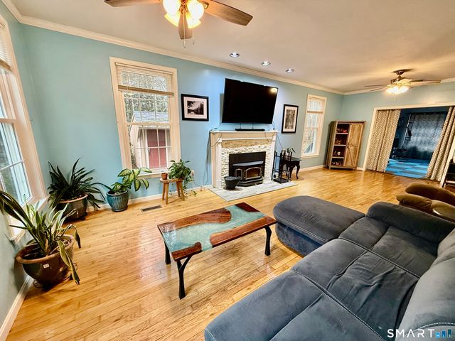 436 Providence Pike, Putnam, CT 06260