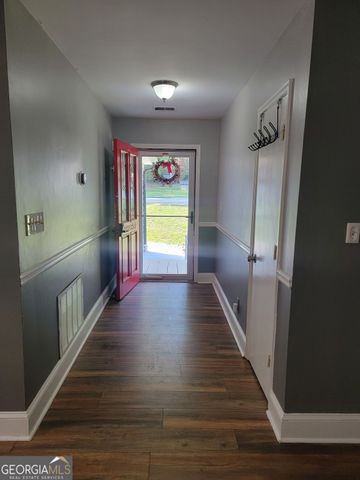 5104 Carole Place SW, Stone Mountain, GA 30087