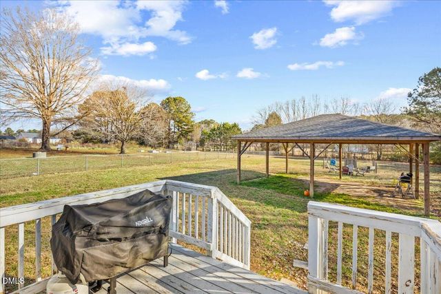 107 Claymont Road, Louisburg, NC 27549