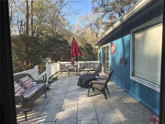 5505 White Pine Drive, Mobile, AL 36693