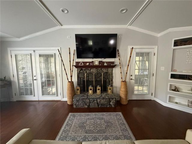 5505 White Pine Drive, Mobile, AL 36693