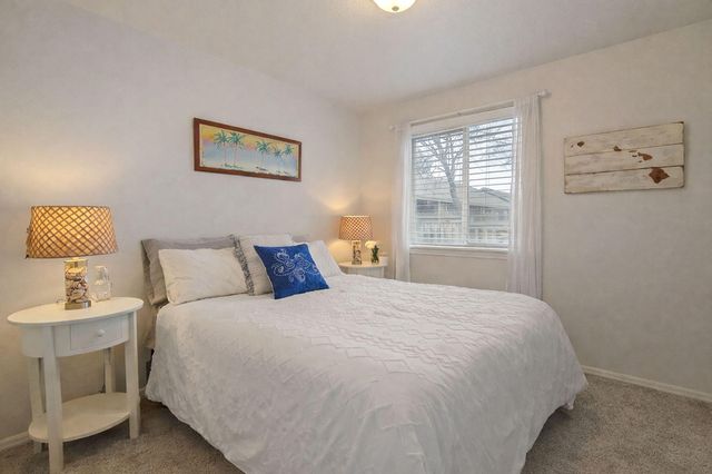 3041 SW Salmon Avenue, Redmond, OR 97756