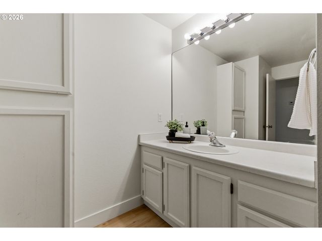 1621 Ne 113TH St, Vancouver, WA 98686