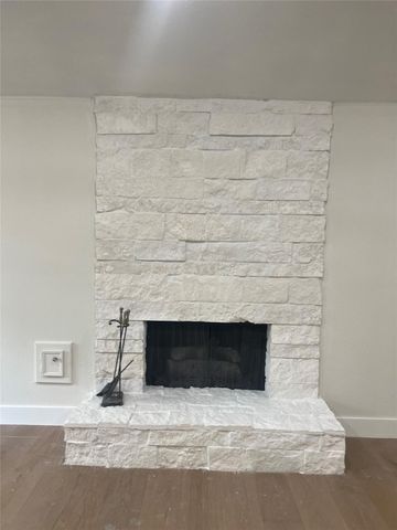 963 Coachlight, Houston, TX 77077
