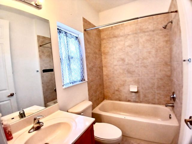 247 Lake Monterey Circle, Boynton Beach, FL 33426