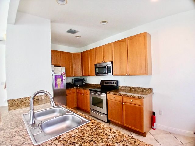 247 Lake Monterey Circle, Boynton Beach, FL 33426