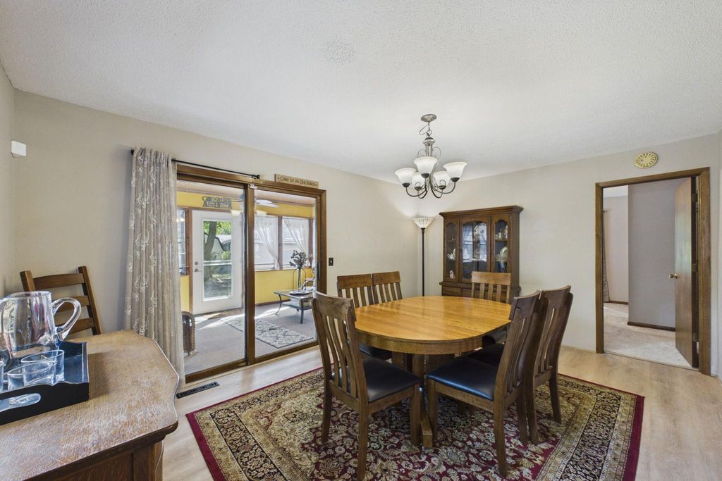 1474 Burke Avenue E, Maplewood, MN 55109 — photo 5