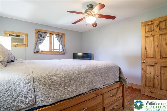 4043 Manor Drive, Hamilton Twp, PA 18360