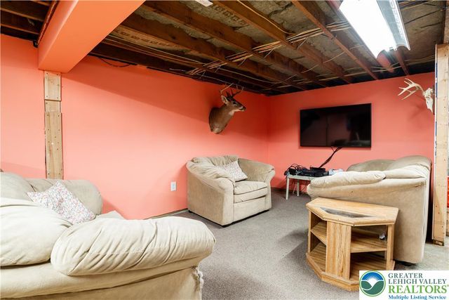 4043 Manor Drive, Hamilton Twp, PA 18360